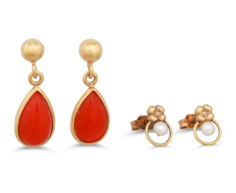 A PAIR OF CORAL SET EARRINGS, together with a pair of pearl set earrings