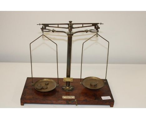 A set of vintage scales and weights for Reynolds &amp; Branson Ltd of Leeds 