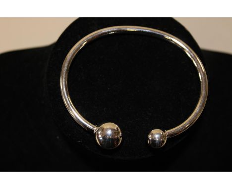 A 925 silver bangle 