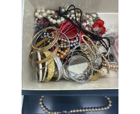 Large selection of vintage and later costume jewellery, watches etc 