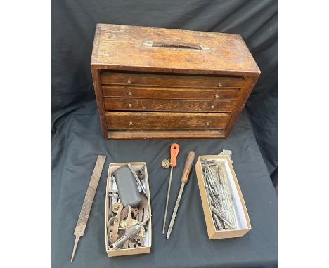 Vintage wooden tool chest and a selection of assorted tools 