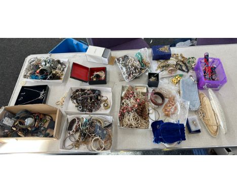 Large selection of assorted vintage and later costume jewellery 