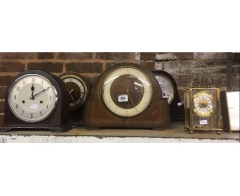 3 WOOD CASED MANTEL PIECE CLOCK, 1 WITH WESTMINSTER CHIME, BAKELITE CLOCK, A GARRODS GLASS FRAME CLOCK WHICH NEEDS REPAIR &am