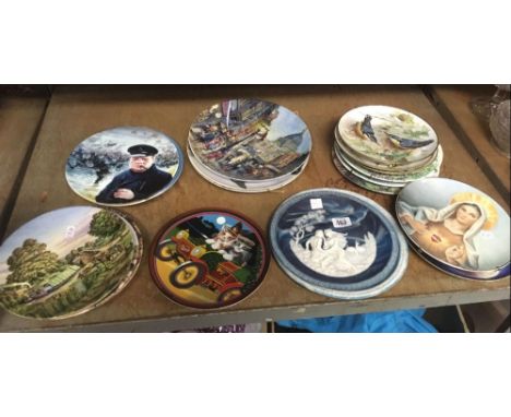 LARGE QTY OF COMMEMORATIVE PLATES BY ROYAL WORCESTER, ROYAL DOULTON, DAVENPORT &amp; BRADEX