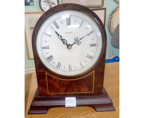 MODERN METAMEC WOOD CASED MANTLE CLOCK