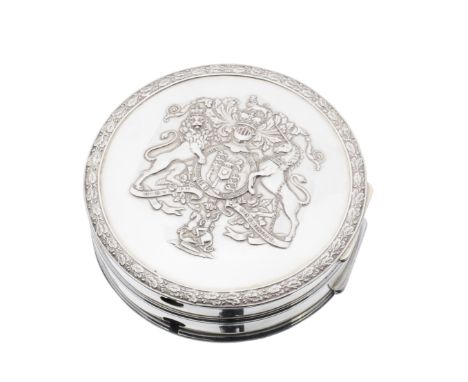 A William IV silver seal box, with Royal ArmsPaul Storr, London 1832Circular, the hinged cover cast and chased with the royal