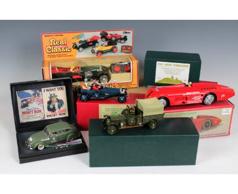 A collection of boxed die-cast models etc, to include, Trophy Miniatures Wales Ltd, The Ambassador's / Maharajah's Rolls; Top