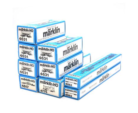 Marklin HO gauge model railway freight cars, nine inclusing ref. 4631 side dumping car (x5); ref. 4663 flat car (x2); ref. 46