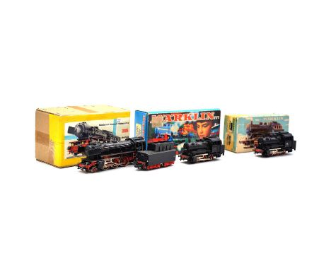 Marklin HO gauge model railway steam locomotives, three including ref. 3000 DB 0-6-0T class 89 tank locomotive no. 83 006, bo