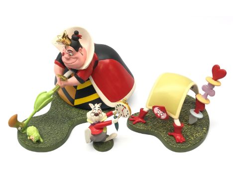 Walt Disney Classics Collection Alice in Wonderland figures: Let the Game Begin', 'Playing Card and 'No time to Say Hello-Goo