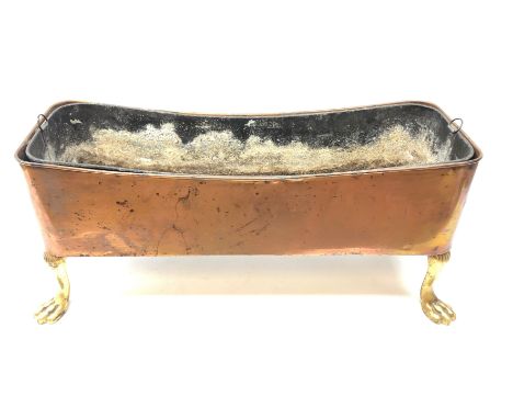 Rectangular copper planter with lion mask brass handles and paw Feet, L68cm Condition Report Click here for further images, c