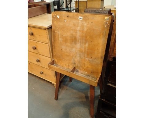 Vintage childs double sided painting easel 