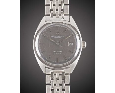 A GENTLEMAN'S STAINLESS STEEL IWC YACHT CLUB AUTOMATIC BRACELET WATCHCIRCA 1969, REF. 811A WITH BRUSHED GREY DIAL & ORIGINAL 
