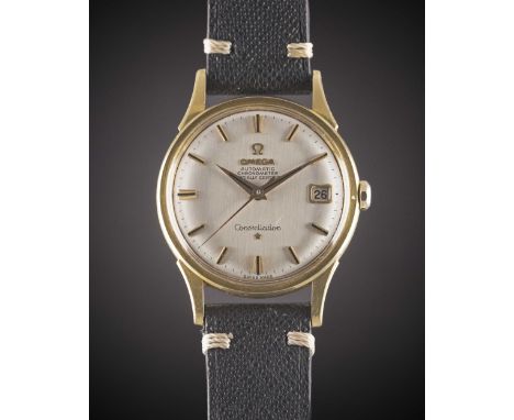 A GENTLEMAN'S 18K SOLID YELLOW GOLD OMEGA CONSTELLATION DATE CHRONOMETER WRIST WATCHCIRCA 1966, REF. 168.5416 BRUSHED SILVER 
