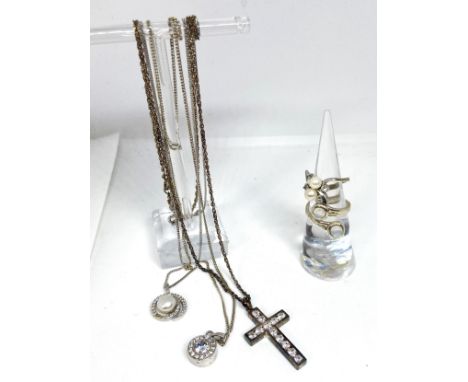 A selection of assorted costume jewellery, set in a red leather jewellery case, including bead necklaces, earrings, a silver 