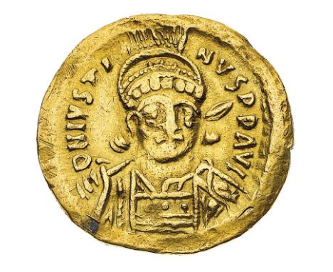 Giustino I (518-527) - Solido databile agli anni 518-519 - Zecca: Costantinopoli - Diritto: mezzo busto elmato e diademato de