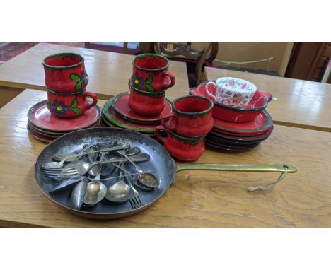 A mixed lot to include a vintage part tea set, Victorian copper pan and mixed cutlery, Location: 