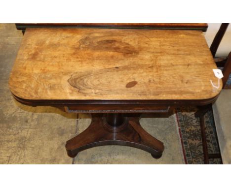 An early Victorian rosewood folding card table, W.91cm, D.45cm, H.72cm