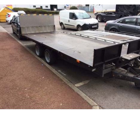 Chassis number SCK60000030368457 - ESTIMATE £1,200 - £1,500 - IFOR WILLIAMS - Tilt bed beaver tail tandem axle car trailer 3.