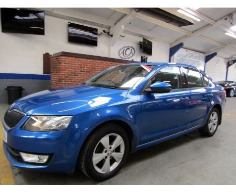 Make &amp; Model: Skoda Octavia SE L TDIDate of Reg: FV16 LBJColour: Bluecc: 1968MoT: 16-06-2022Fuel Type: DIESELMileage: 112