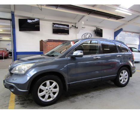 Make &amp; Model: Honda CR-V ES I-VTECDate of Reg: RF57 VXTColour: Greycc: 1997MoT: 19-03-2023Fuel Type: PETROLMileage: 146kT
