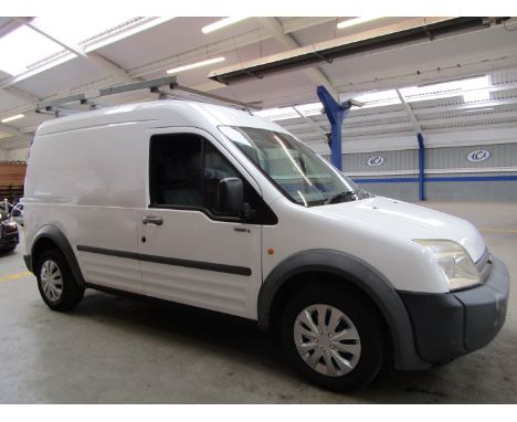Make &amp; Model: Ford Transit Connect T230 L90Date of Reg: ND57 FTJColour: Whitecc: 1753MoT: 03-04-2023Fuel Type: DIESELMile