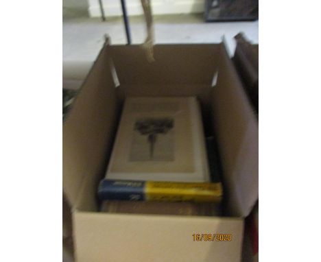 BOX VINTAGE BOOKS 