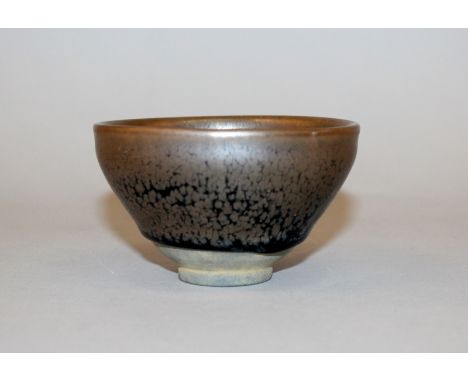 A SONG-STYLE JIAN OIL SPOT CERAMIC BOWL, the lustrous black glaze with rust coloured speckles, 3.9in diameter & 2.3in high.