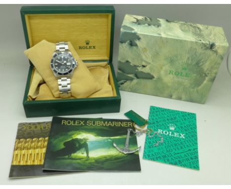 A Rolex Submariner Oyster Perpetual 1000ft=300m Superlative chronometer wristwatch, officially certified purchased in 1991, w