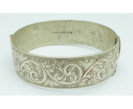 A sterling silver bangle, 57.5g