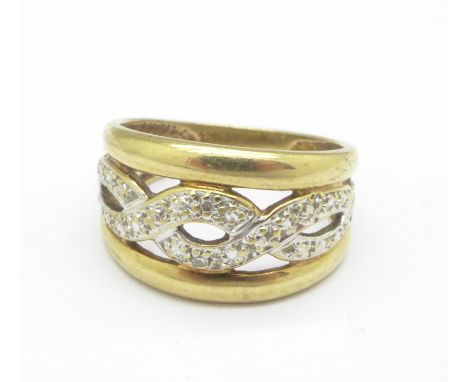 A 9ct gold and diamond ring, 4g, L