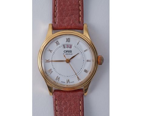 Oris, a manual wind calendar 17 Jewel Swiss wristwatch.Condition reports are offered as a guide only and we highly recommend 