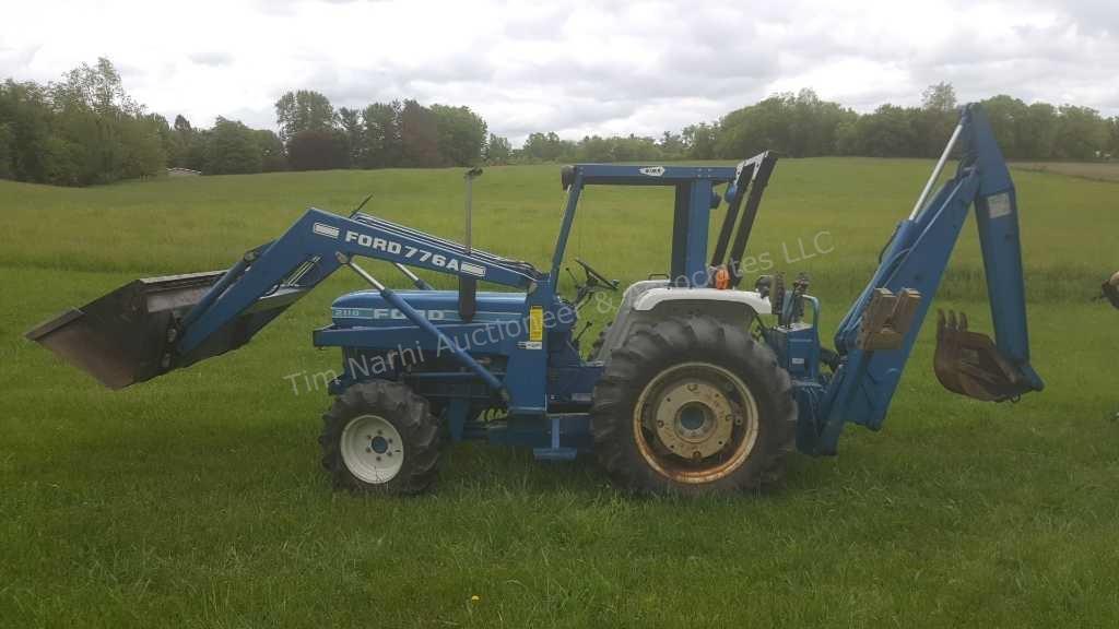 Ford 2110 compact diesel tractor with Ford 776A loader & Bradco 11HD
