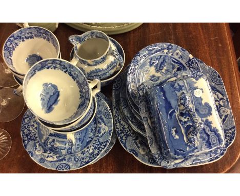 A collection of Spode blue and white dinnerware. Est. £15 - £20.