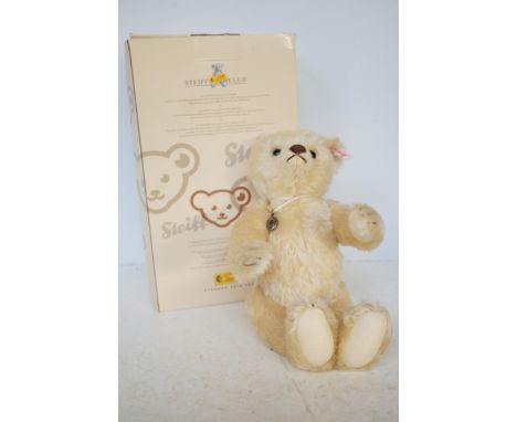 Steiff summer teddy bear with original box 