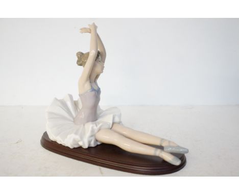 Nao ballerina with original box 