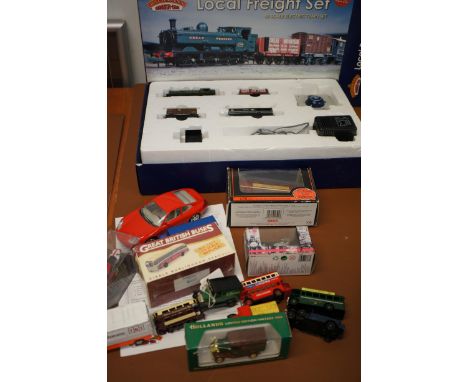 Collection of model vehicles to include Bachman model train set 