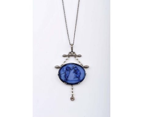 A chain with pendant, silver chain, link mesh, platinum and 800/1000 gold pendant, centre with opaline blue glass application