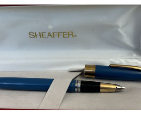 Sheaffer 14ct gold nib fountain pen boxed 