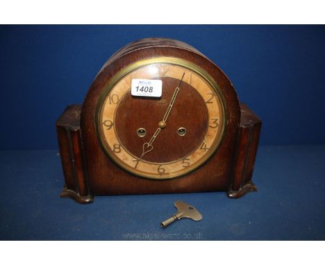 An Oak cased Mantle Clock with two train movement