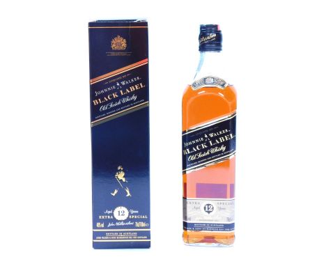 A Johnny Walker Black Label Old Scotch 12 years Whisky, 700ml bottle, boxed.