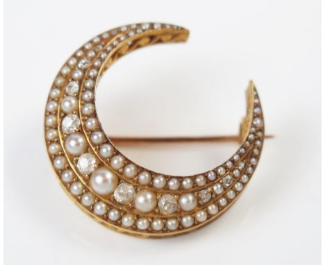 Antique Pearl and Old Cut Diamond Crescent Brooch in a high carat gold setting, largest pearl 3.5mm, 28mm diam., 7.3g 