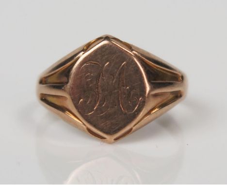 9ct Gold Signet Ring, size L.25, 1.4g 