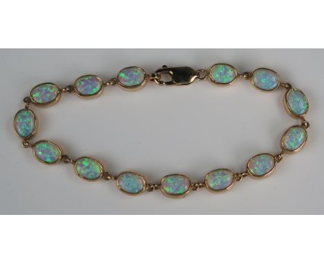 7.75" 9ct Gold and White Opal Bracelet, 11.5g, singlet stones, boxed 