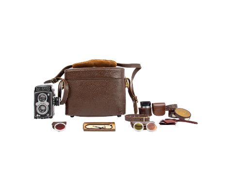 ROLLEIFLEX AUTOMAT 6x6 RF, 1937-1939, Art. Nr.: 662527, Hersteller Franke und Heidecke, Heidomat 1:2,8/80mm, Carl Zeiss Jena 