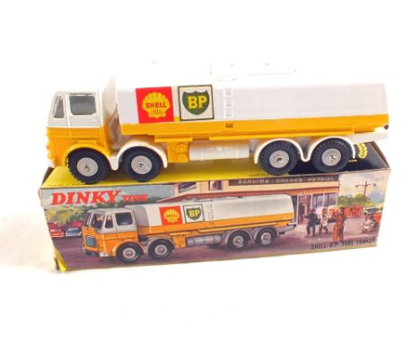 A boxed Dinky Toys No.944 Shell-BP fuel tanker with windows