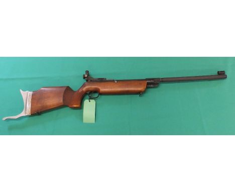 An original 'model 65' .177 air rifle, this scarce air rifle is in excellent condition and comes complete with peep sight, 4 