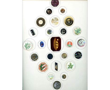 25 S/M/L 19th/20th century lily of the valley buttons.It is not an easy task to compile a card of these beautiful flower butt