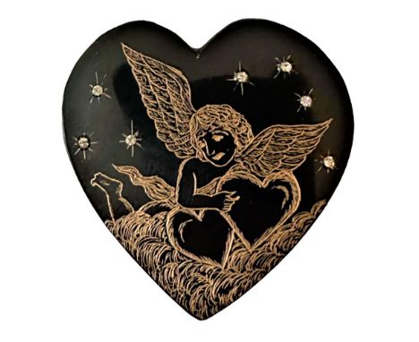 1 Large 20th century engraved shell by Nancy Dubois.This beautifully engraved pin shell button of an angel holding a heart is