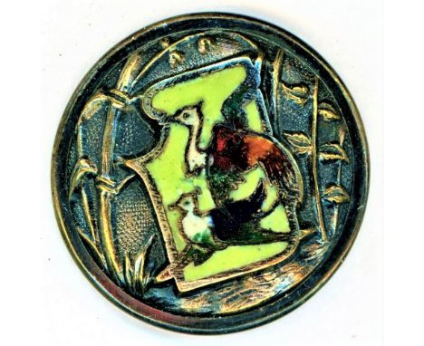 1 Medium 19th century "Japanism" enamel button with birds.The term "Japanism" refers to a style of art that came our of Franc